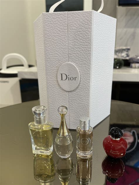 dior 30 montaigne perfume set|dior 30 montaigne 1 sunglasses.